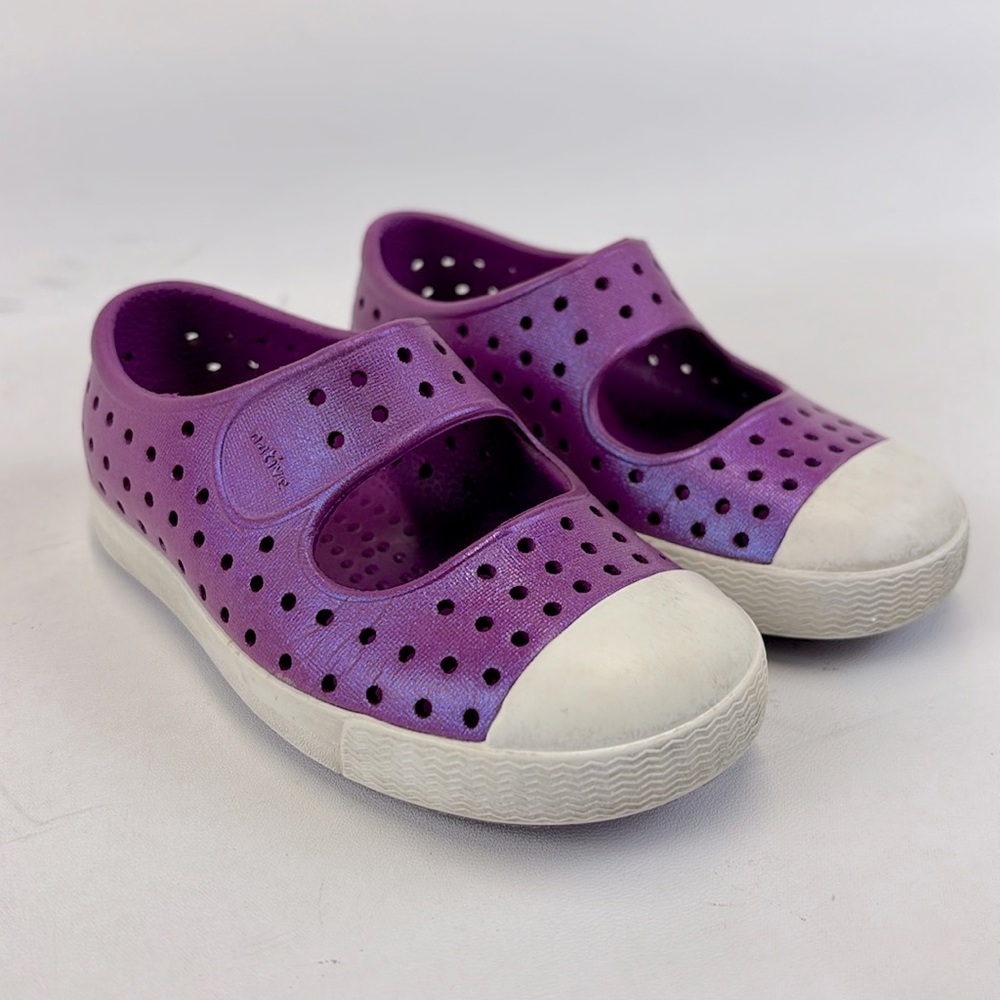 NATIVE Juniper Iridescent Purple Waterproof Shoes Size C7